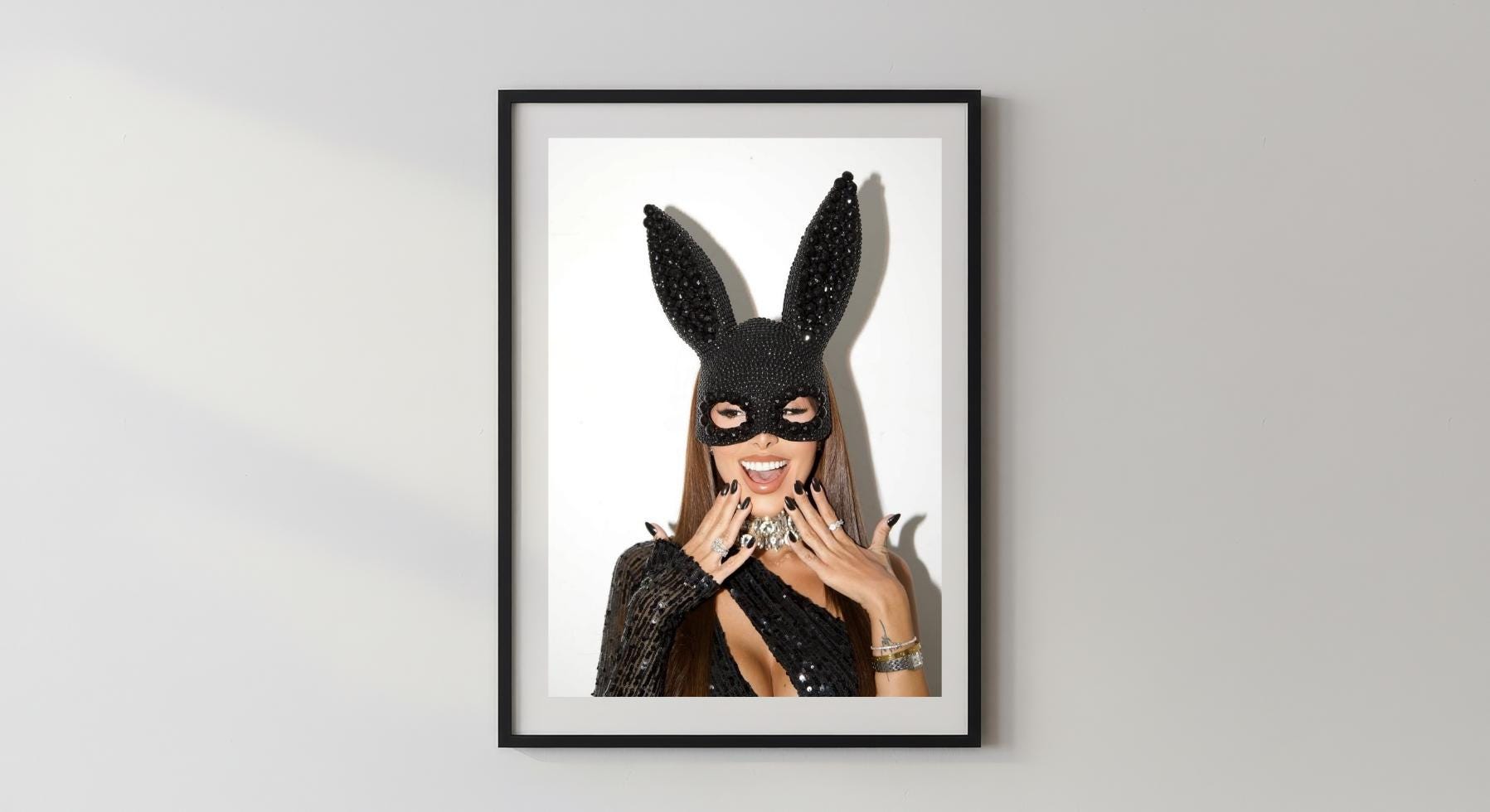 Wandbild - Bunny Girl Poster Wanddekoration Homeaccessoires Schlafzimmer Wohnzimmer Geschenkidee für Frauen/Mädchen Kunst Wall Wanddesign __etsy:7540152269
